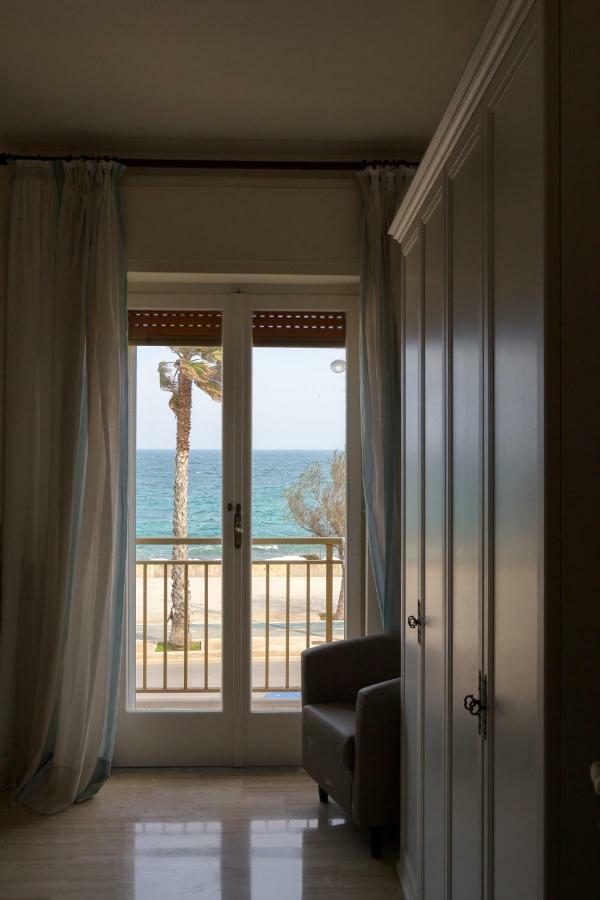 Intero appartamento  Sea Breeze CIS Regione Puglia Mola di Bari Esterno foto